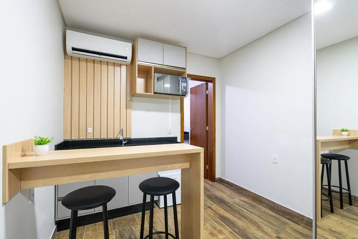Apartment Studio A 350M Praia Com Garagem Privativa Cozinha Funcional Ar Condicionado, Wi Fi, Localizacao Estrategica, Centro Da Cidade, Perto De Tudo Reserve Agora Mesmo Picarras